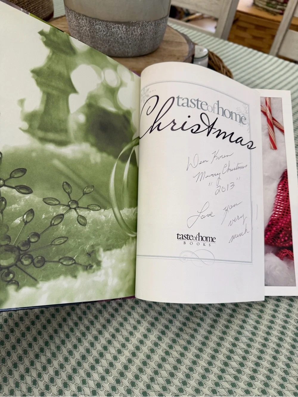 Taste of Home Christmas Cookbook Hardcover Y2K Christmas Cookbook Illustrations